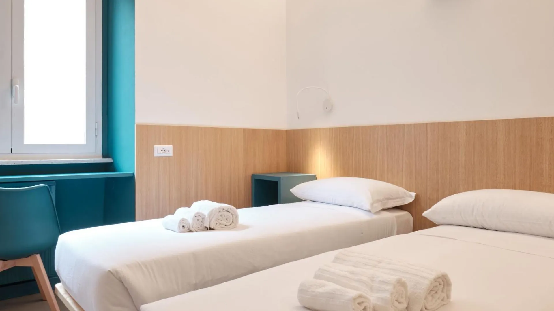 Station To Station Rome Ensuite Rooms Italy